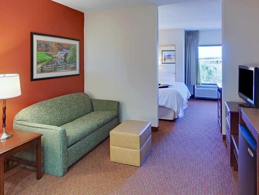Hampton Inn Waynesboro/Stuarts Draft Fishersville Zewnętrze zdjęcie