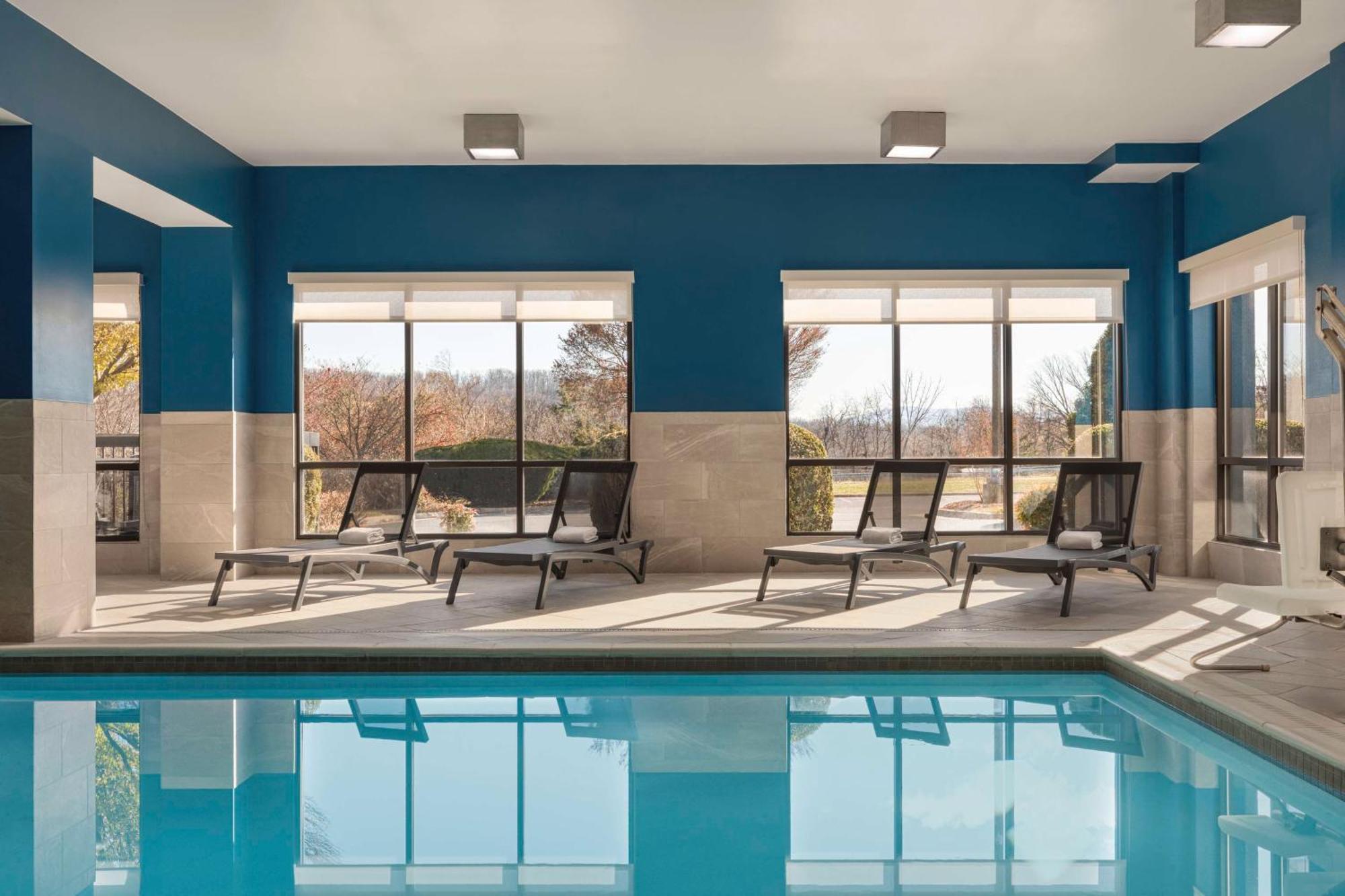 Hampton Inn Waynesboro/Stuarts Draft Fishersville Zewnętrze zdjęcie