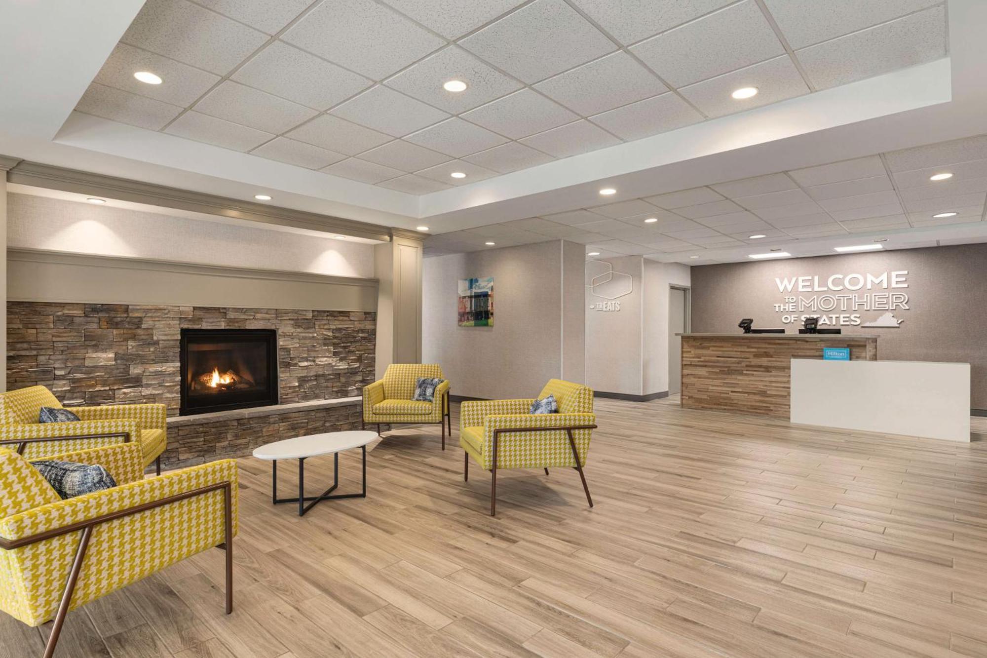 Hampton Inn Waynesboro/Stuarts Draft Fishersville Zewnętrze zdjęcie